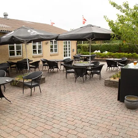 Hotel Ronnes 3*