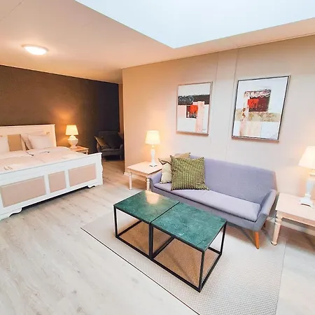 Ronnes Hotel