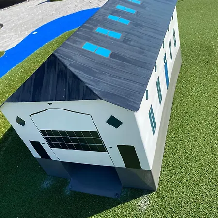 Ronnes Ξενοδοχείο 3*