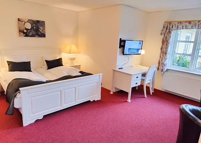 Ronnes 3* Fjerritslev